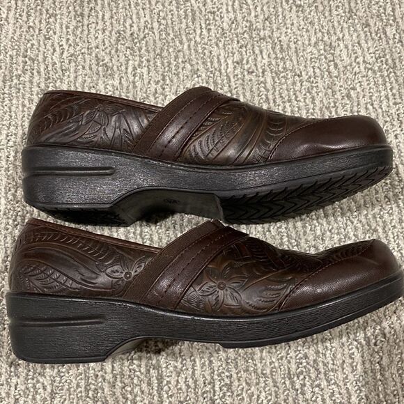 Easy Street shoes - Picture 5 of 5